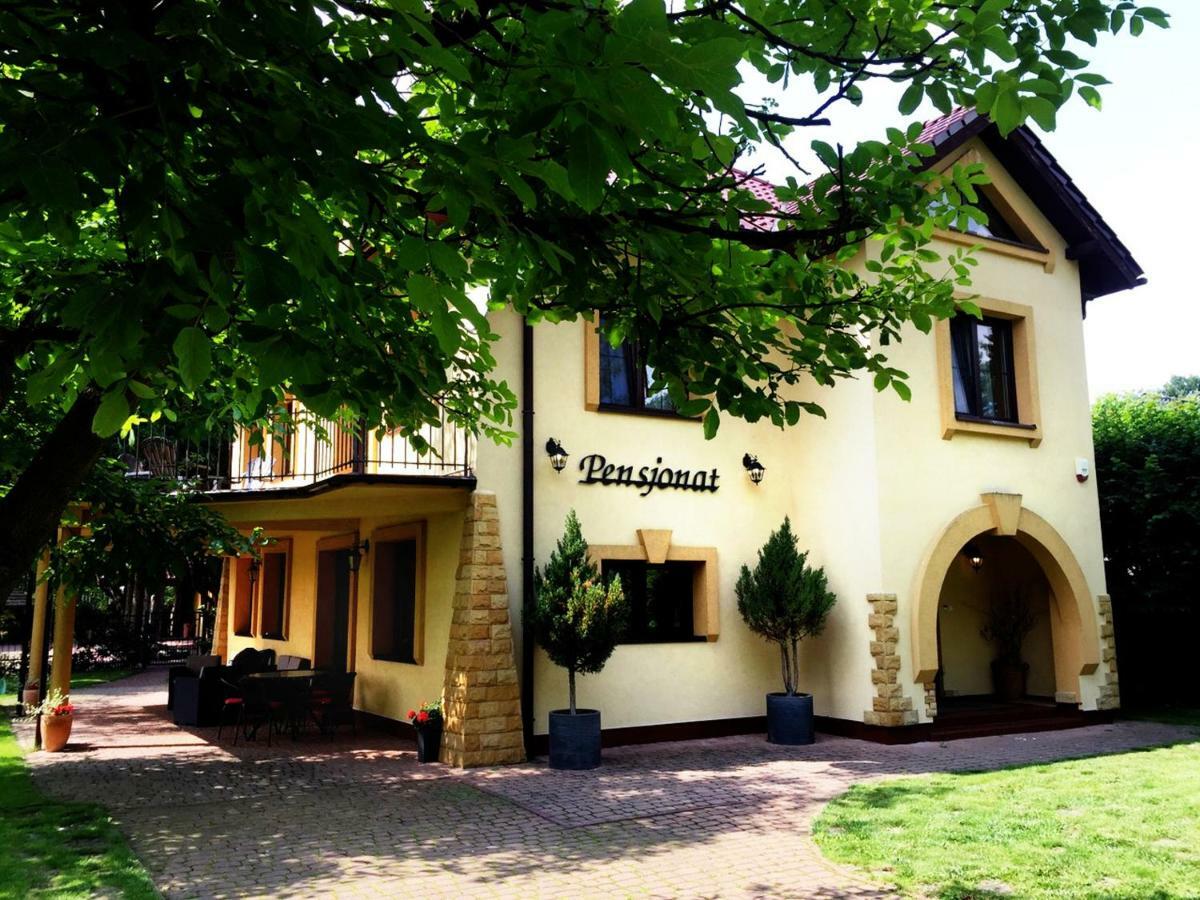 Pensjonat Pod Orzechami Magdalenka Exterior foto
